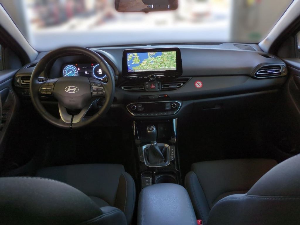 Hyundai i30 ADVANTAGE+NAVI+SITZHZG+LENKRADHZG+APPLE/ANDR foto 9