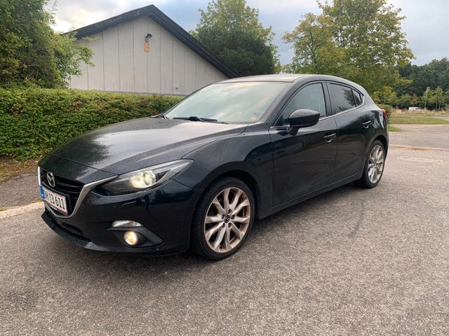 Mazda 3 2.2 SKYACTIV-D 150 *Xenon*