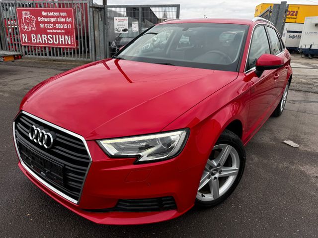 Audi A3 1.6 TDI S tronic/AUT/Kamera/Xenon