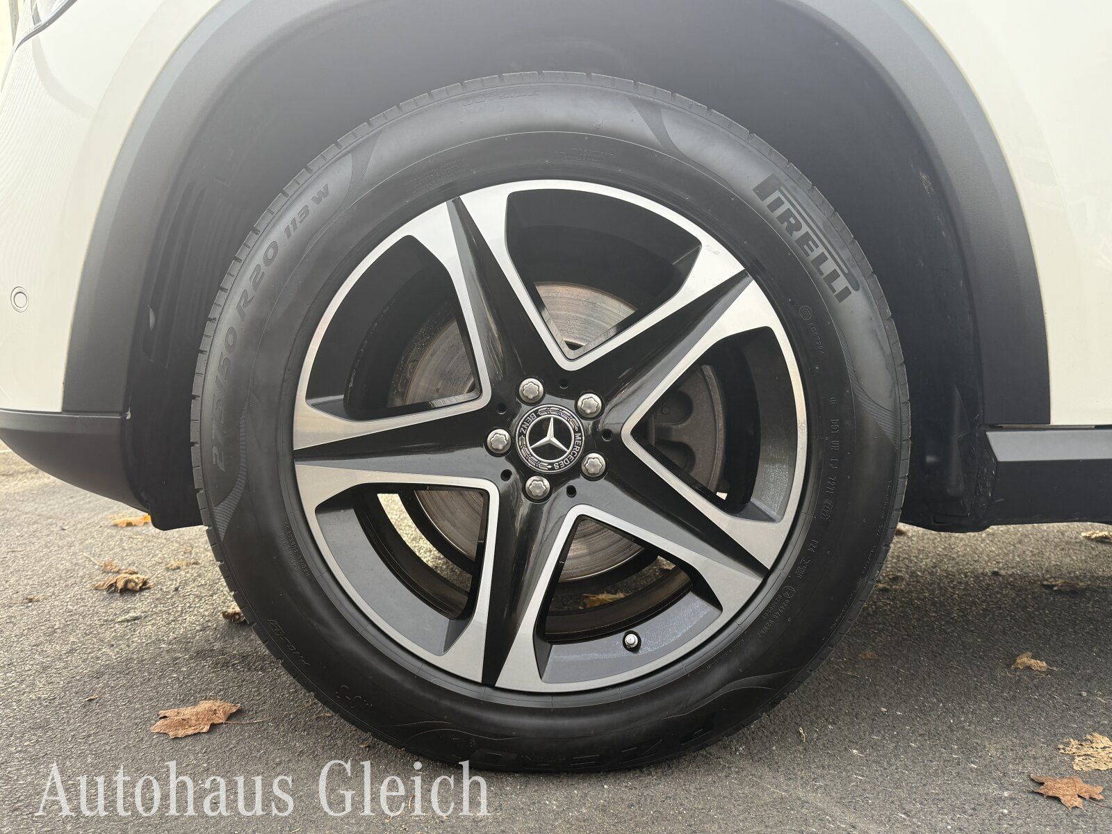 Fahrzeugabbildung Mercedes-Benz GLE 350 d 4Matic (EURO 6d) EXCLUSIVE Interieur/B