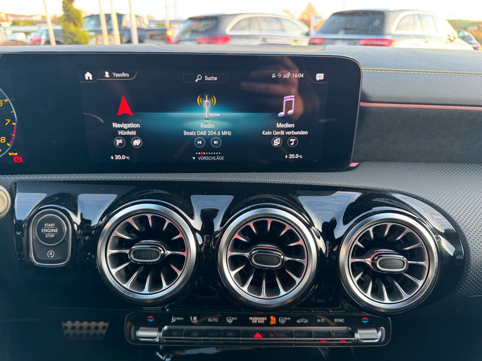 Fahrzeugabbildung Mercedes-Benz CLA 45 AMG+Aerodynamic+Pano+Burm+Multikontur+