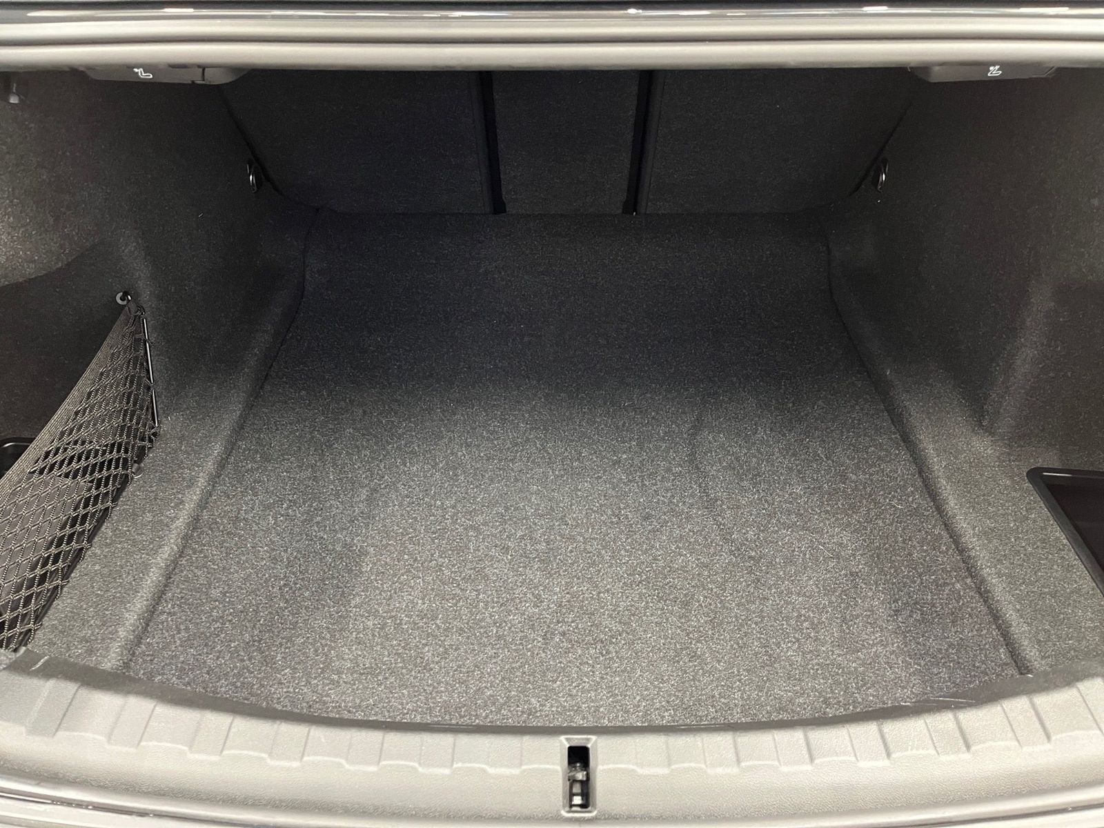 BMW 320 - Bild 15