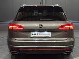 Volkswagen Touareg R-Line Ext. 4Mot*LUFT*LEDER*AHK*GARANTIE - Volkswagen Touareg mit Diesel-Antrieb: Geländewagen, Automatik