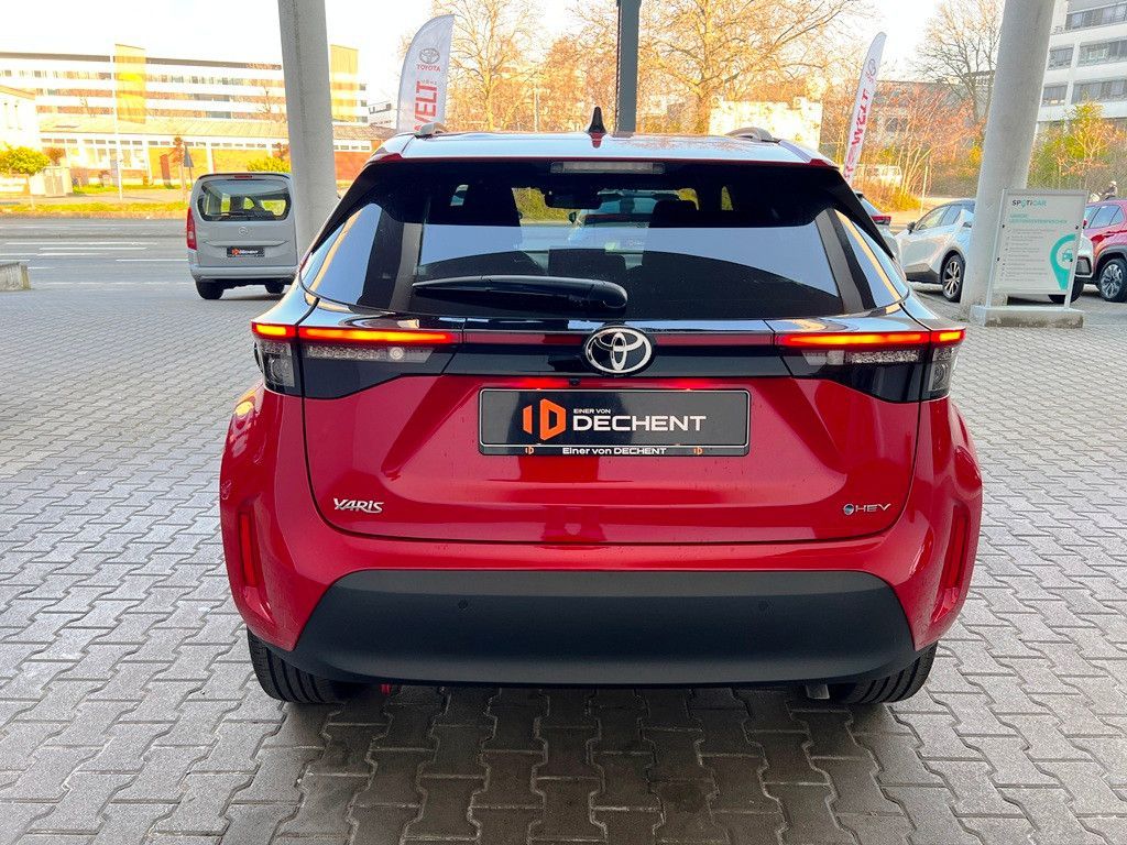 Fahrzeugabbildung Toyota Yaris Cross 1.5 E FWD Teamplayer Kamera,LED,Navi
