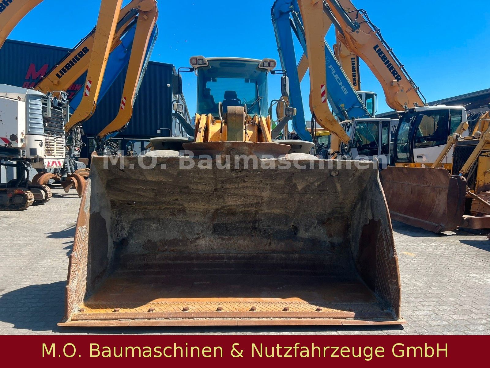 Fahrzeugabbildung Liebherr L 566 2Plus2 / AC/ ZSA /