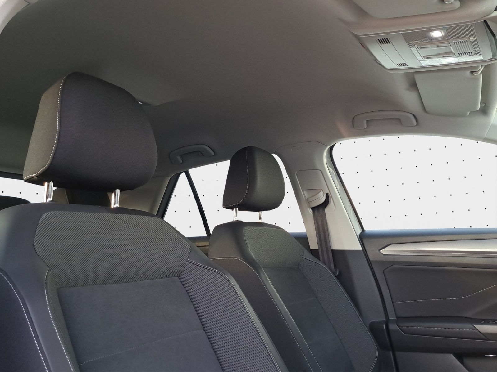 Volkswagen T-Roc - Bild 4