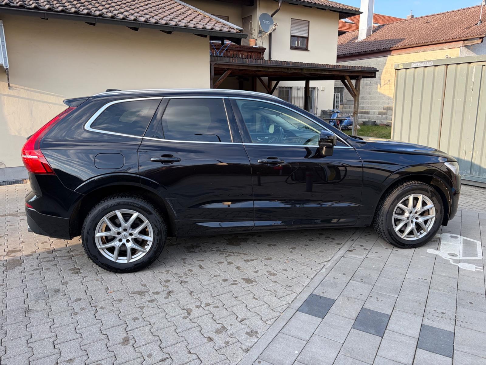 Volvo XC 60 Momentum Pro 2WD,Harman Kardo,8-fach,AHK