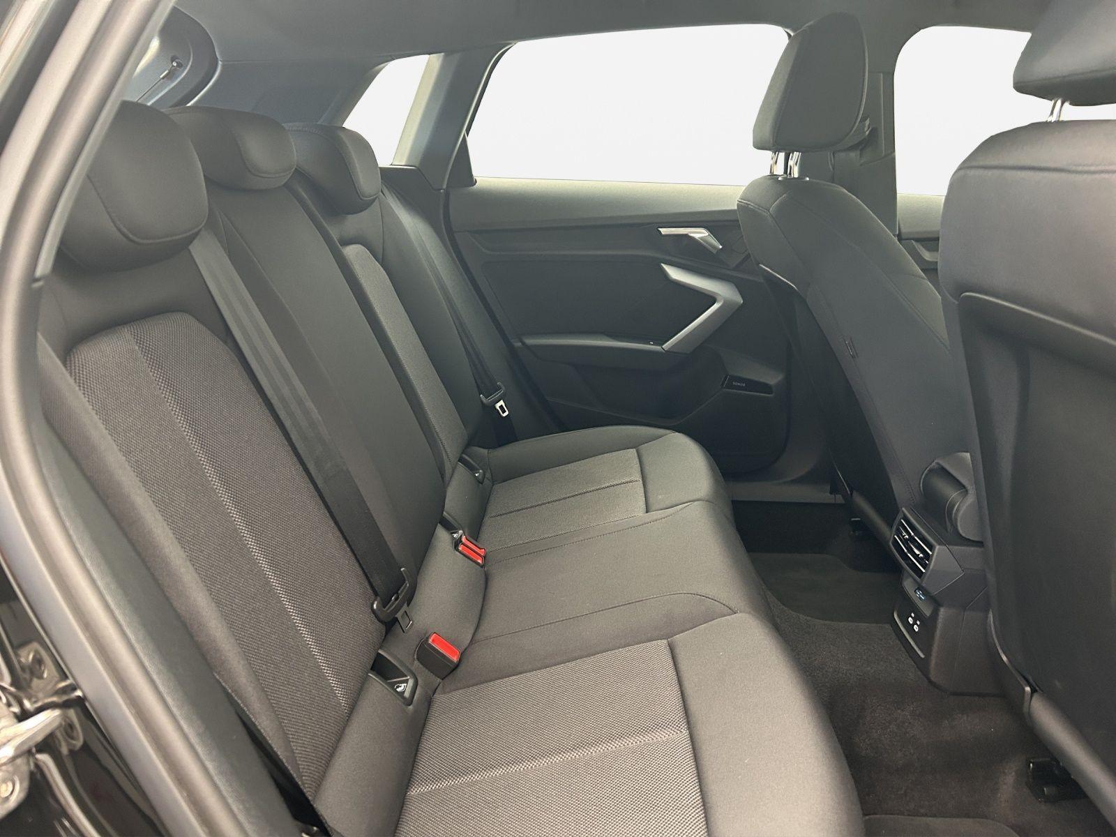 Audi A3 Sportback 35 TFSI S tronic HUD*Sonos*Navi*Car, миниатюра 16