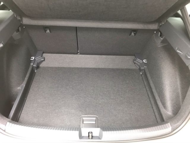 Taigo R-Line 1.5 TSI DSG*4J. Garantie*AHK*