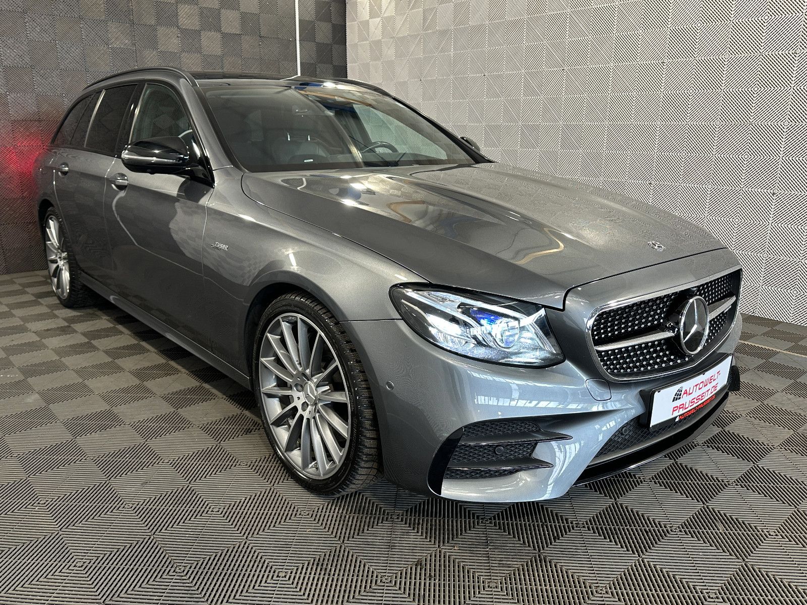 Gebrauchtwagen Mercedes-Benz E E 53 AMG 4Ma+*NIGHT*MULTIBEAM-360-BURMESTER-PANO in Künzell