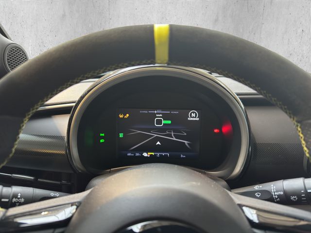 Abarth 600e Scorpionissima *SHZ*CARPLAY*KAMERA*ACC*