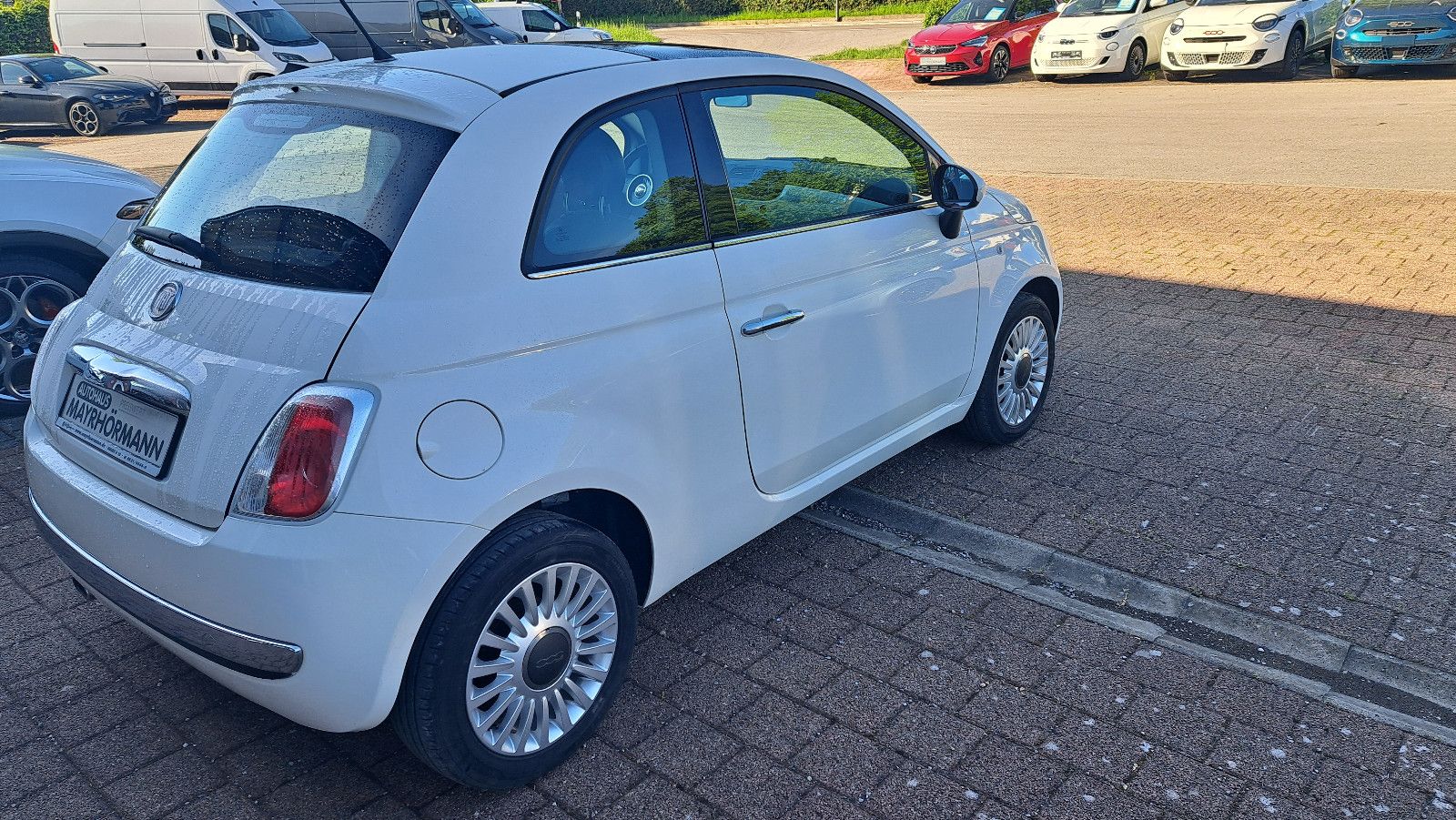 Fahrzeugabbildung Fiat 500 Lounge