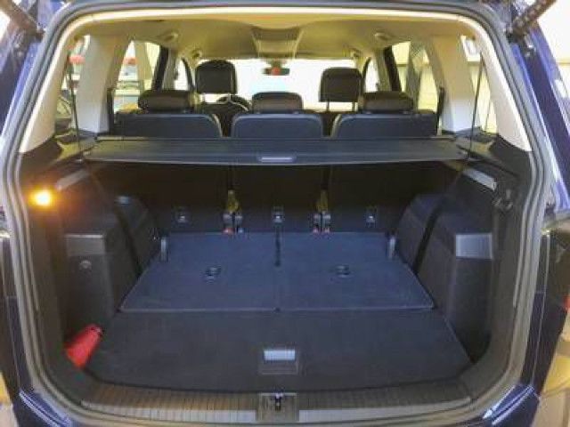 Volkswagen Touran - Bild 6