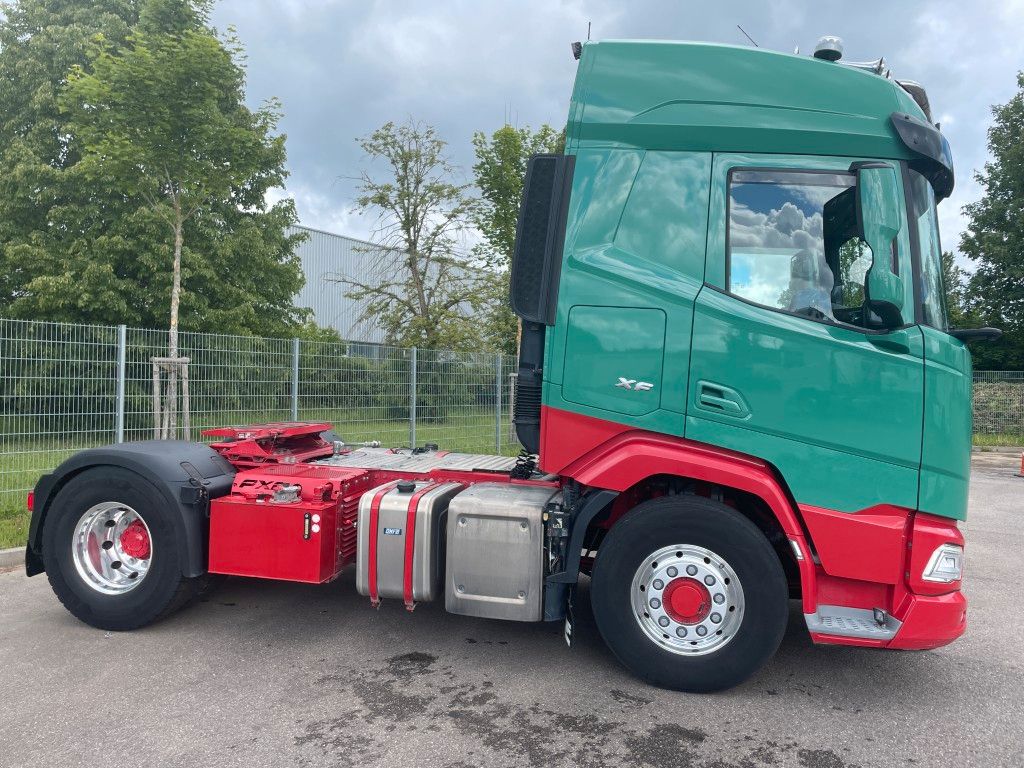 Fahrzeugabbildung DAF FT XF 530 NGD PXP 4x4