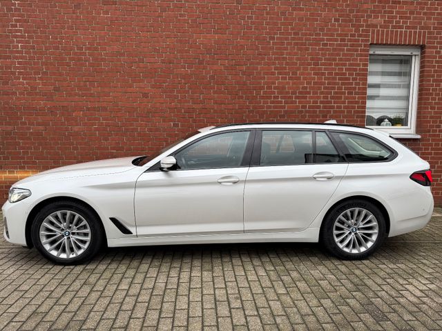 BMW 530d xDrive Touring Luxury Line"Panorama"LED"AHK