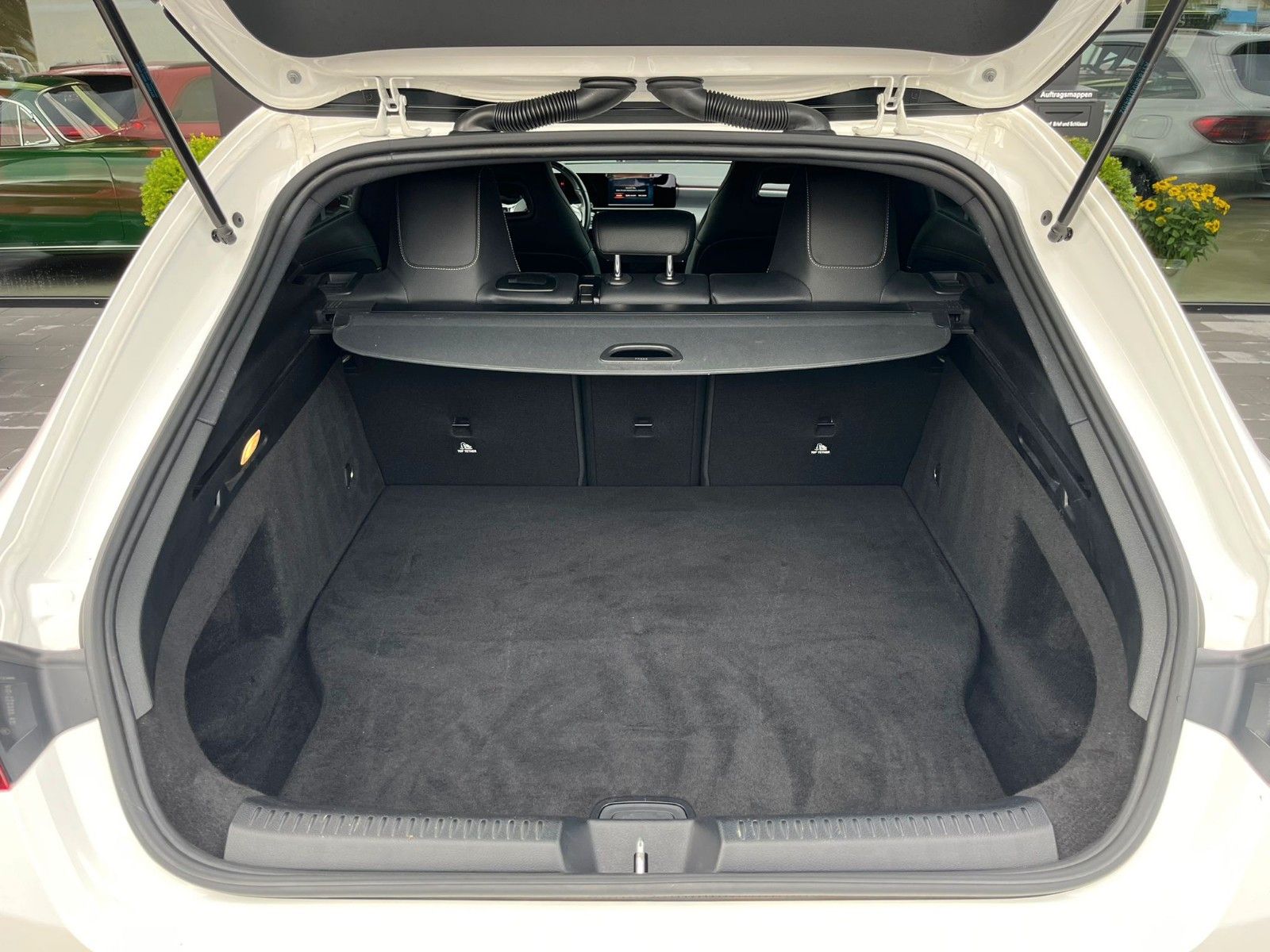 Fahrzeugabbildung Mercedes-Benz CLA 250e Shooting Brake Edition 2020*Night*LED*