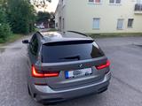 BMW M340i xDrive Touring Auto - - graue BMW M340i