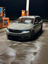 Skoda Octavia VRS 2.0 TSI DSG | Top Zustan... - Skoda Octavia: Vrs