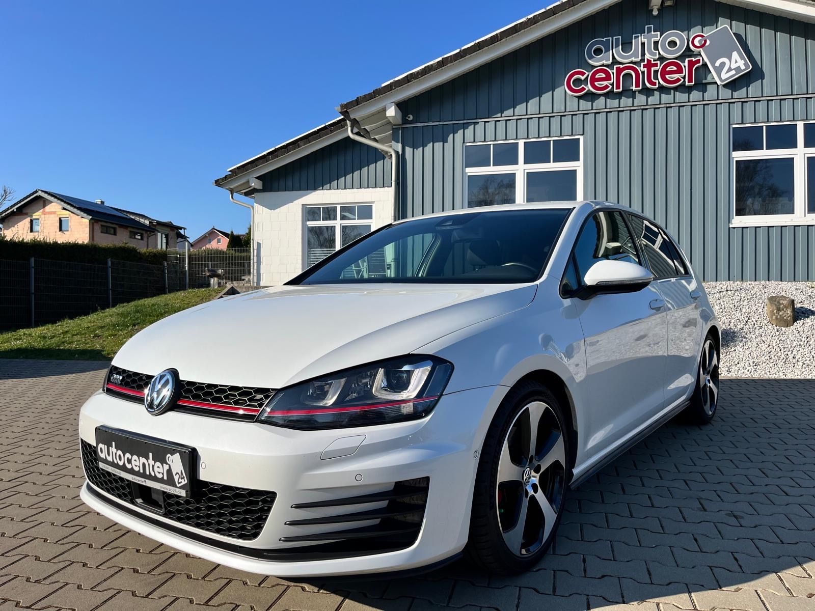 Fahrzeugabbildung Volkswagen Golf GTI Lim.°Navi°ACC°18 Zoll°Standheizung°