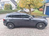 Mercedes-Benz GLC 300 d 4MATIC Autom. - - Mercedes-Benz GLC 300 in Düsseldorf
