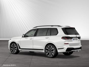 BMW X7 - 7