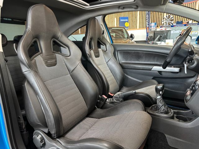 Opel Corsa D OPC *RECARO*LEDER*KliMAAUTOMATIK*