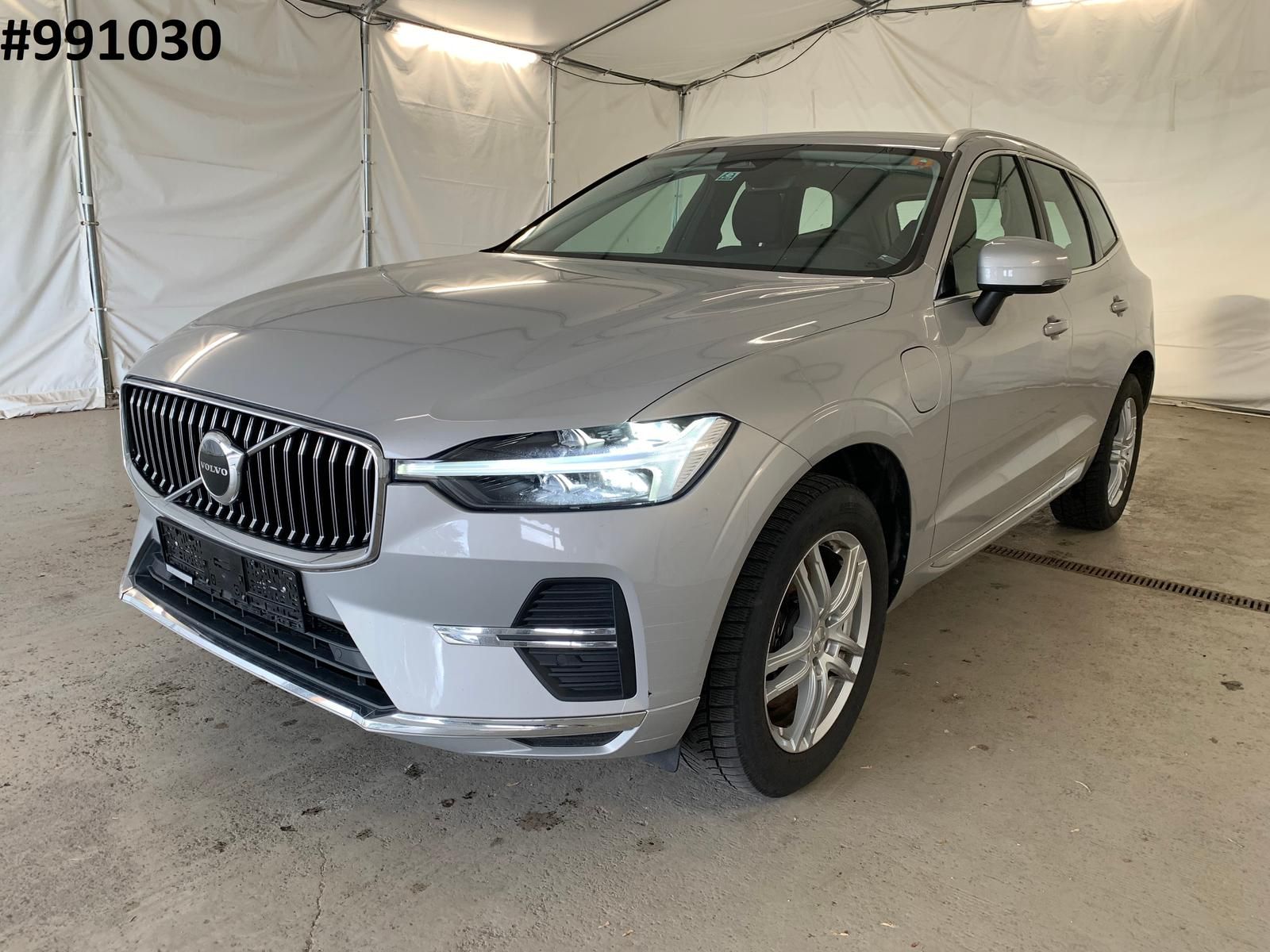 Volvo XC60 Inscription Hybrid AWD FourC Glasdach 18"