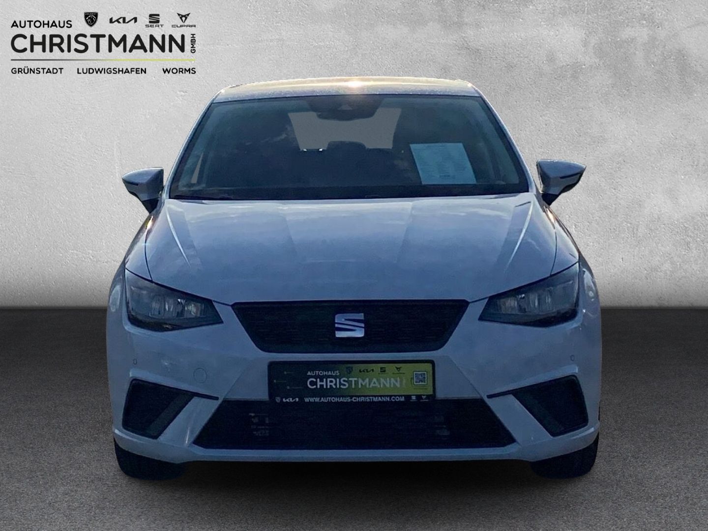 Fahrzeugabbildung SEAT Ibiza Style Road Ed. *SHZ*NAVI*PDC*CAM*Full-Link