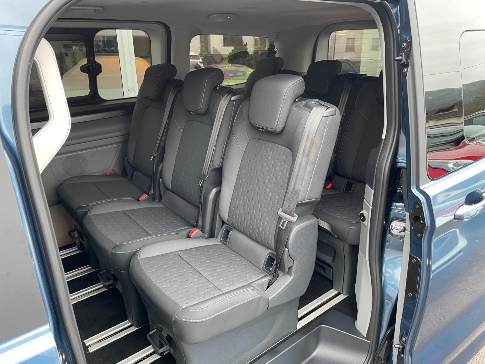 Ford Tourneo Custom L1 Titanium 150PS Schaltgetriebe