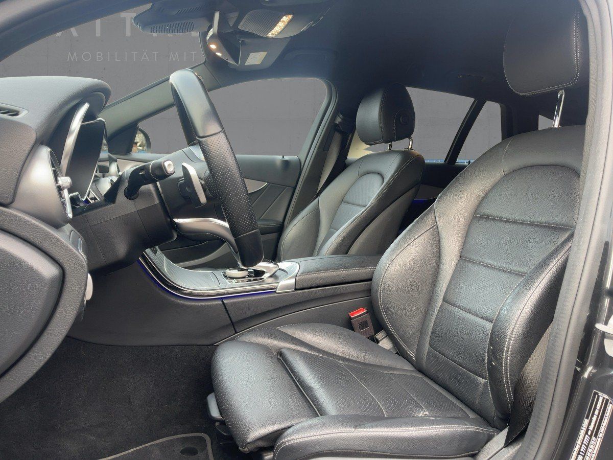 Fahrzeugabbildung Mercedes-Benz C 200 T-Modell AMG/Night/Kamera/LED/Navi/18''