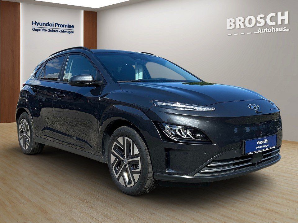 Fahrzeugabbildung Hyundai KONA EV 64kWh PRIME !VOLL! SCHIEBEDACH+LEDER+HUD