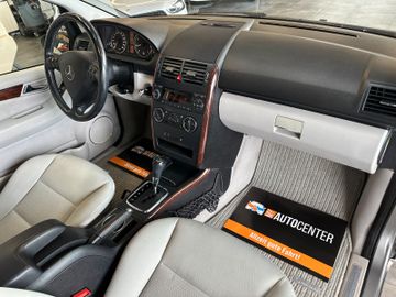 MYAUTOCENTER – Gebraucht- und Jahreswagen mit Werkstattservice in Pfaffenhofen Mercedes-Benz A 150 *Klima*Elegance*Automatik*TÜV*