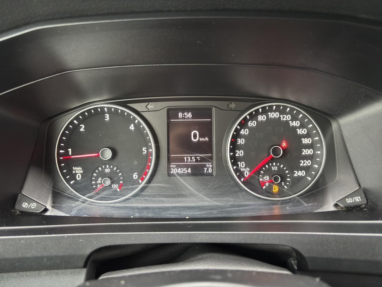 T6 Transporter Kasten 2.0 TDI NAVI RFK ACC LED