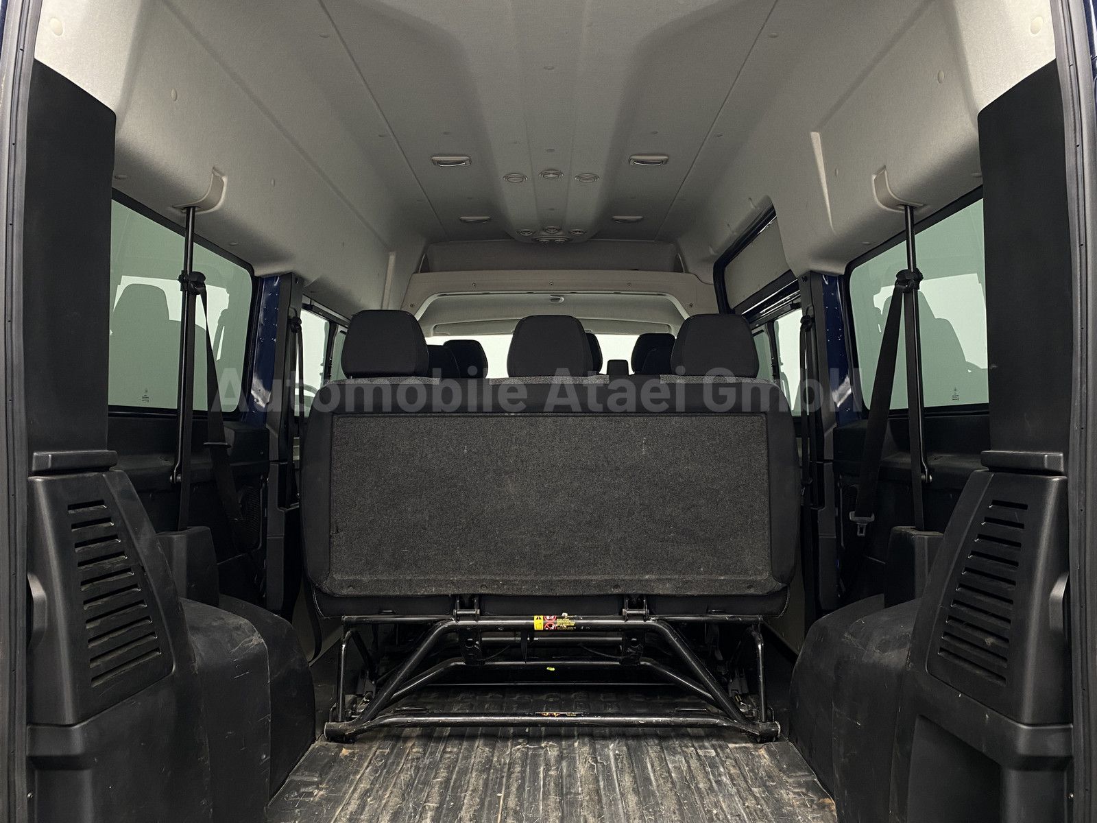 Fahrzeugabbildung Fiat Ducato 140 Erdgas Kombi MAXI 9-SITZE (4012)