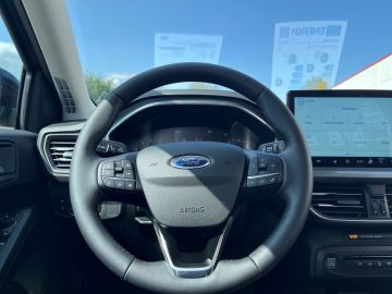 Bild 14 Ford Focus Turnier Titanium MHEV B & O Navi Soundsyst