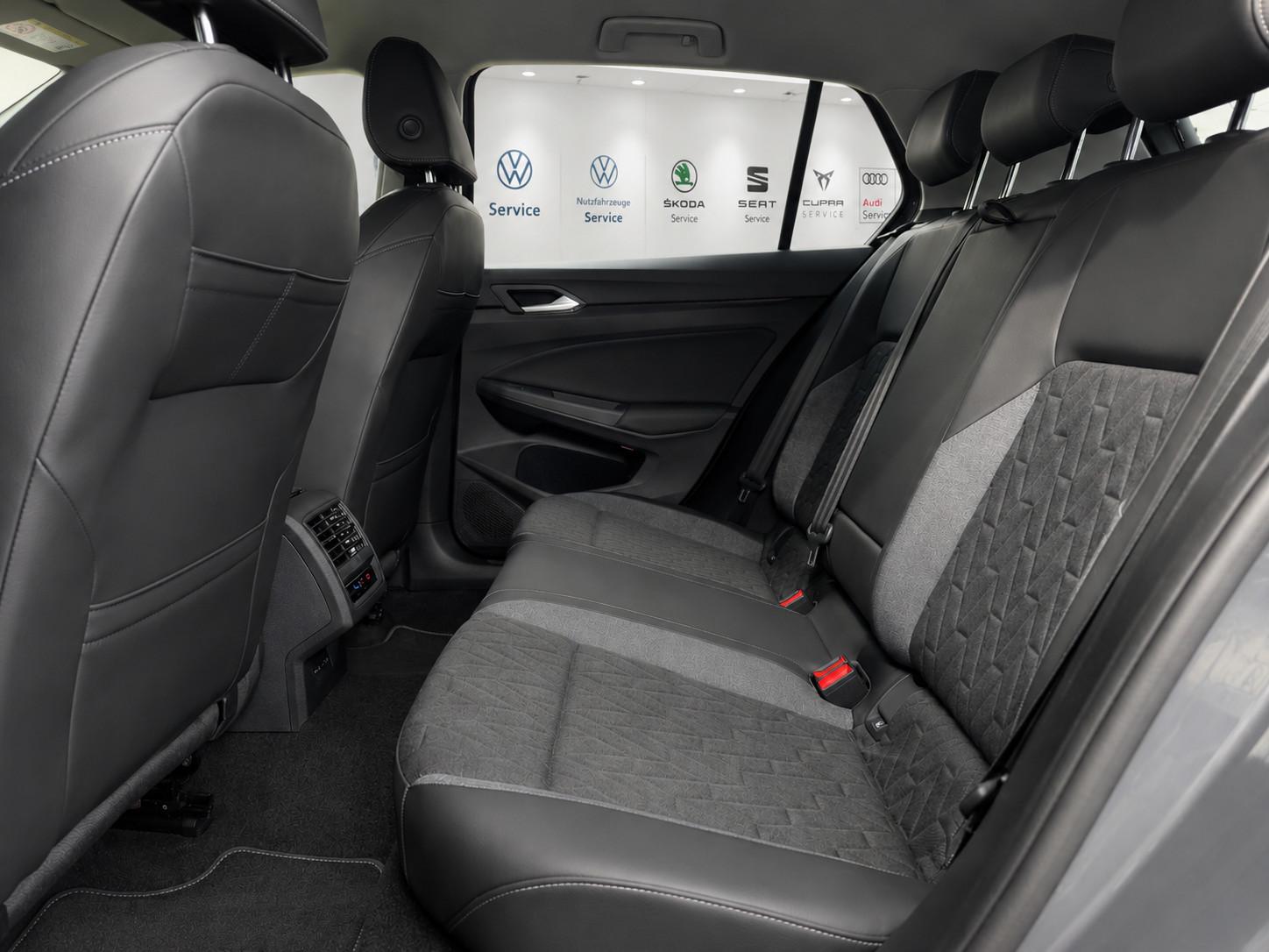 Volkswagen Golf ENERGY-KAME-VIRT-SHZ-KEYL-NAVI-LANE-CARPLAY, миниатюра 9