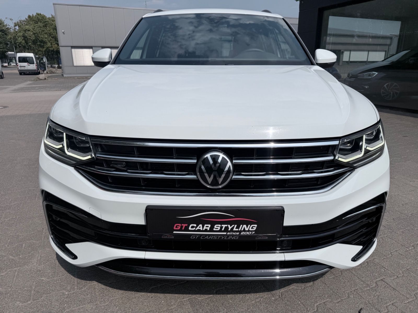 Volkswagen R-Line 2.0TDI*AHK*Standheiz.*Digitaltacho*1.Hand imagem 3