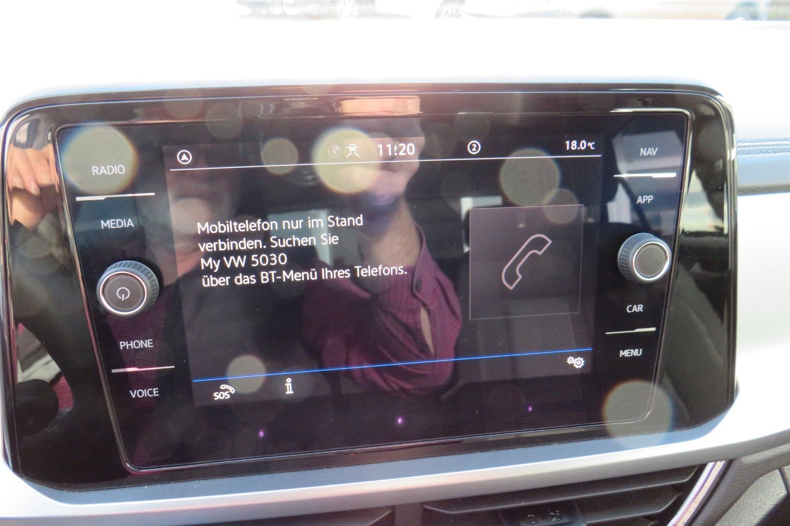 Fahrzeugabbildung Volkswagen T-Roc Life DSG AHK NAVI SITZH. APP-CON. LED 1Hd