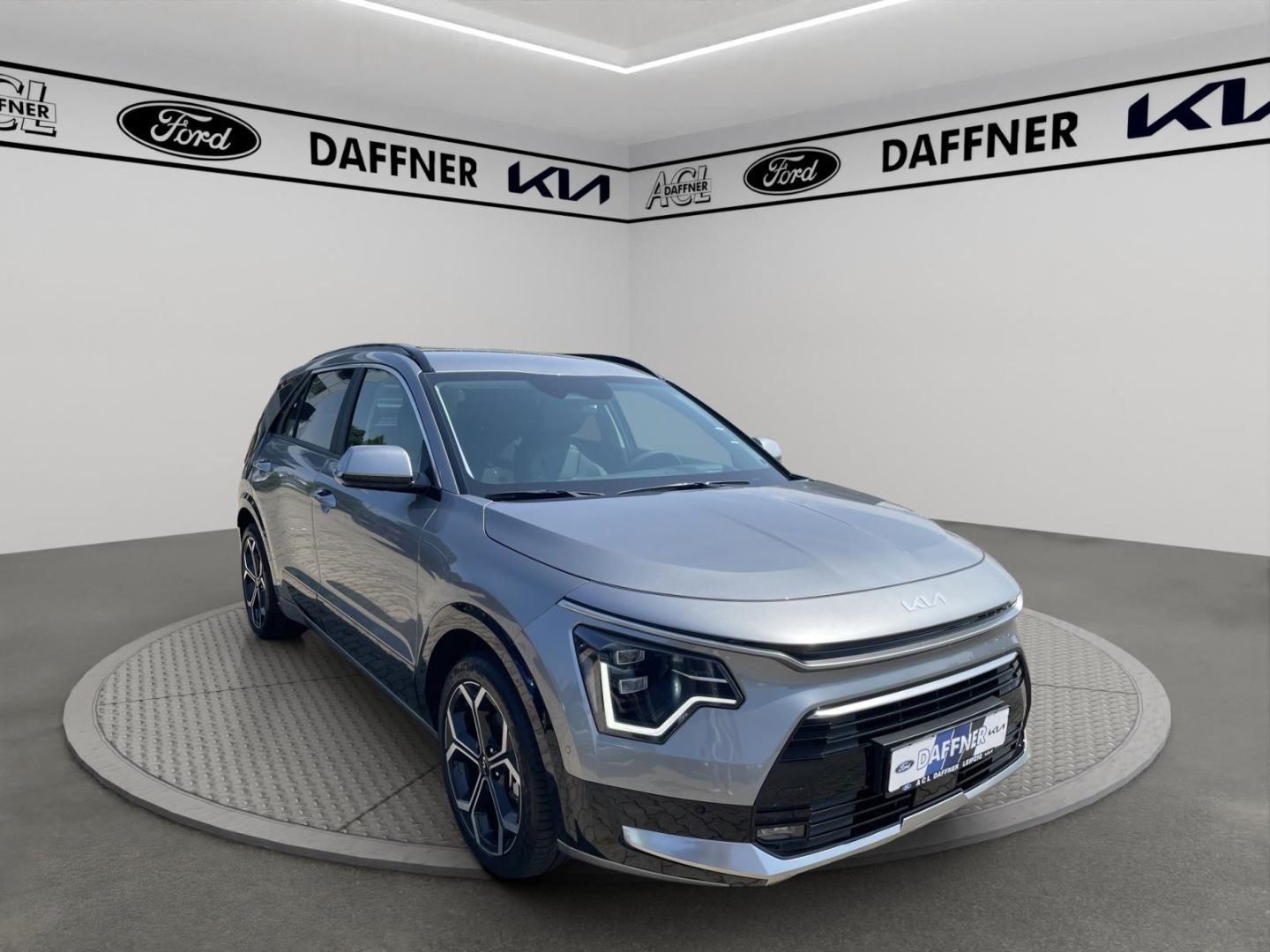 Fahrzeugabbildung Kia Niro Hybrid Spirit Sitzkühlung SpurhalteASS DAB