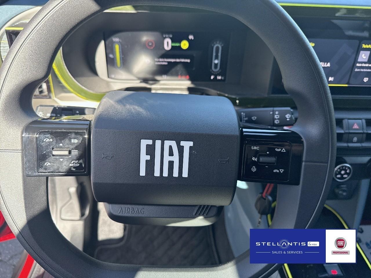 Fiat Grande Panda Red 44kWh