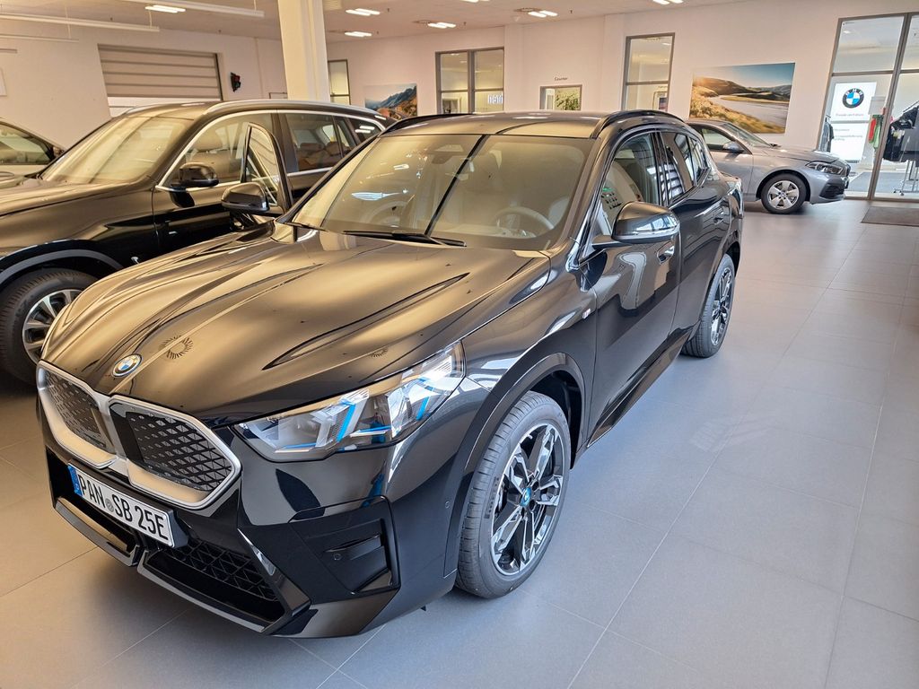 BMW iX2
