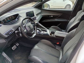 Peugeot 5008 - 5