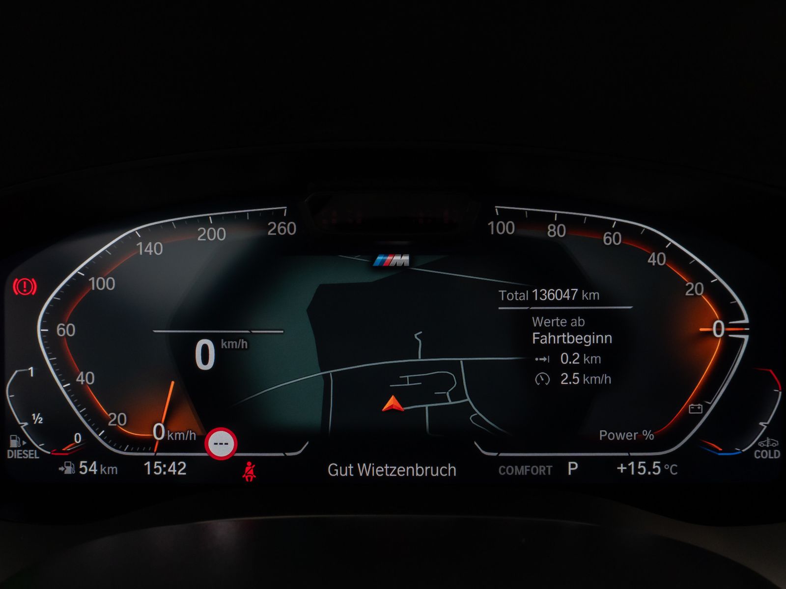 Fahrzeugabbildung BMW 540d xD M Sport Panorama Kamera Laser HUD AHK