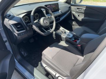 Nissan Qashqai 1.3 DIG-T N-CONNECTA 158PS NAVILED