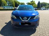 Nissan Qashqai 1.6 DIG-T Tekna Tekna - Nissan Qashqai mit Benzin-Antrieb: Limousine, 1.6