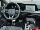 Volkswagen Golf Variant VIII 1,5 eTSI DSG R-Line Navi Black - gebrauchte Kombis in Stuttgart