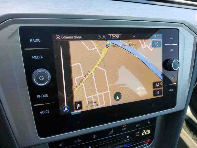 Volkswagen Passat Variant - Bild 10