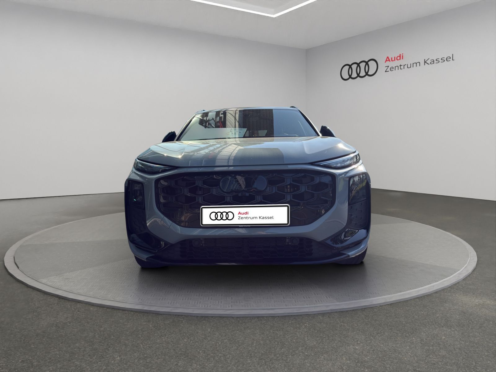 Audi Q3 SUV e-hybrid S line Matrix LED Pano HuD B&O foto 7