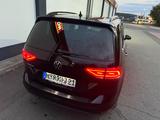 Volkswagen Touran 1.5 TSI DSG Comfortline Business 7S Garan - VW Touran von privat