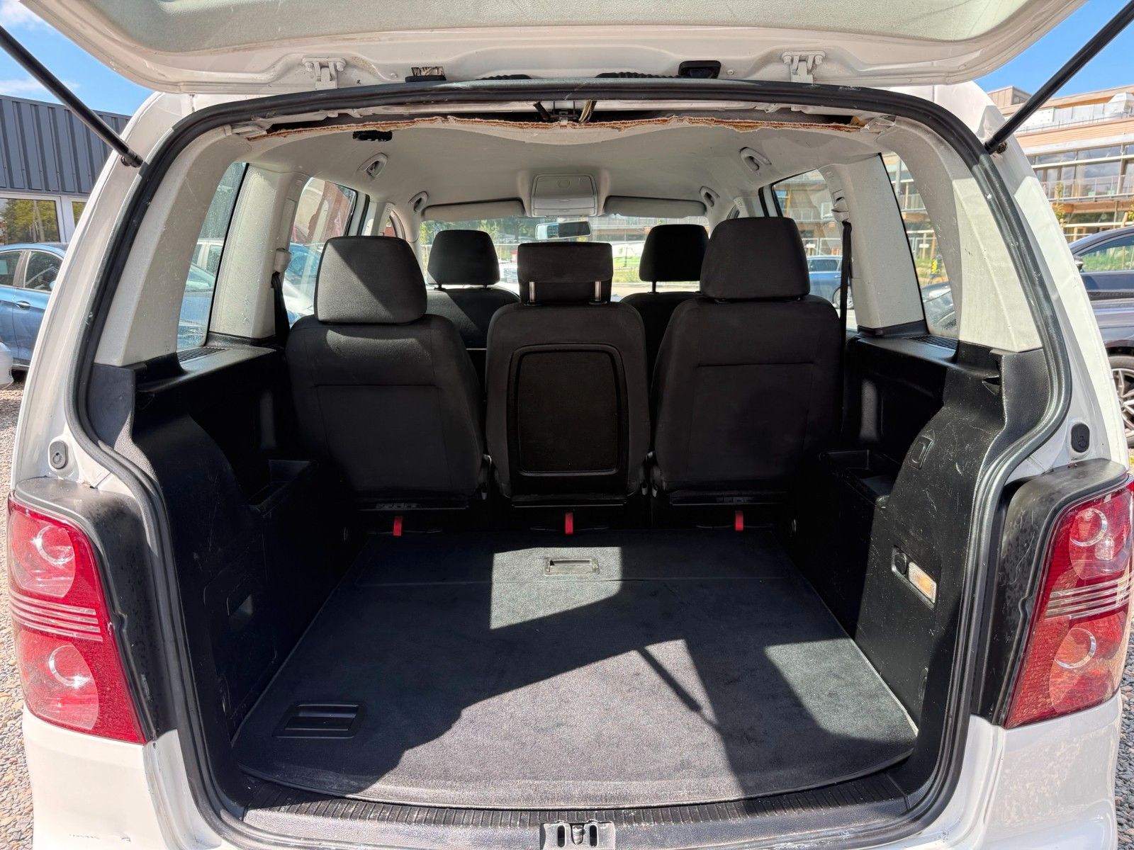 Fahrzeugabbildung Volkswagen Touran